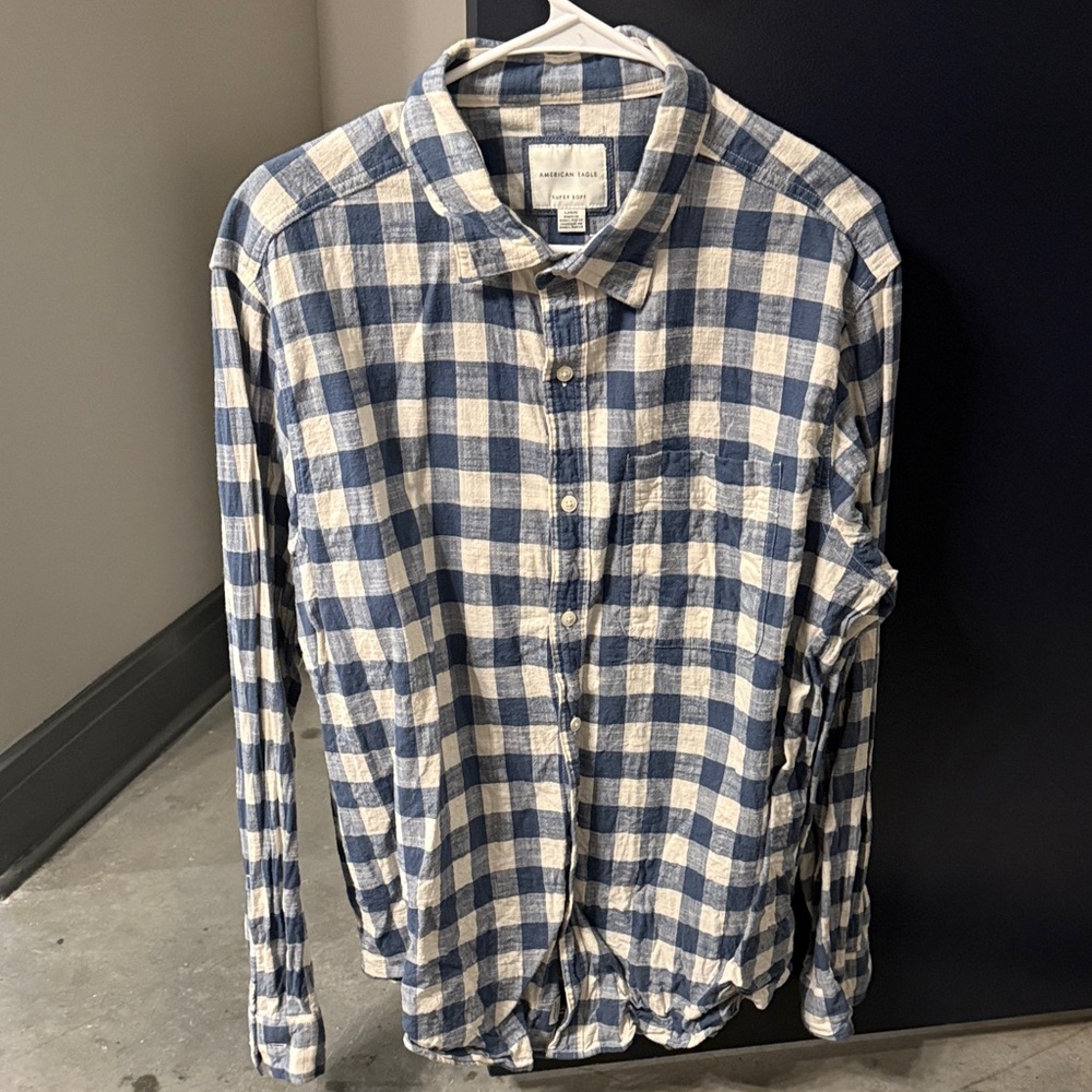American Eagle Outfitters Blue and White Checkered Shirt